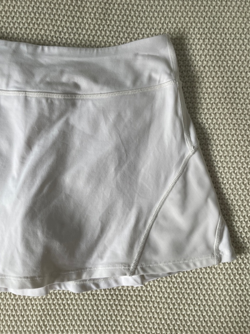 Lululemon White Ace Skirt / Skort - Picture 9 of 9